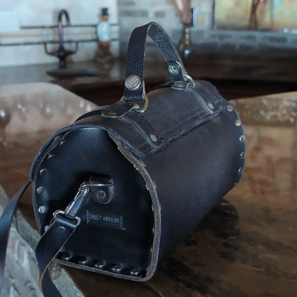 Vintage Harley-Davidson ♠️Black  Leather Silver Studded Biker Barrel Bag
